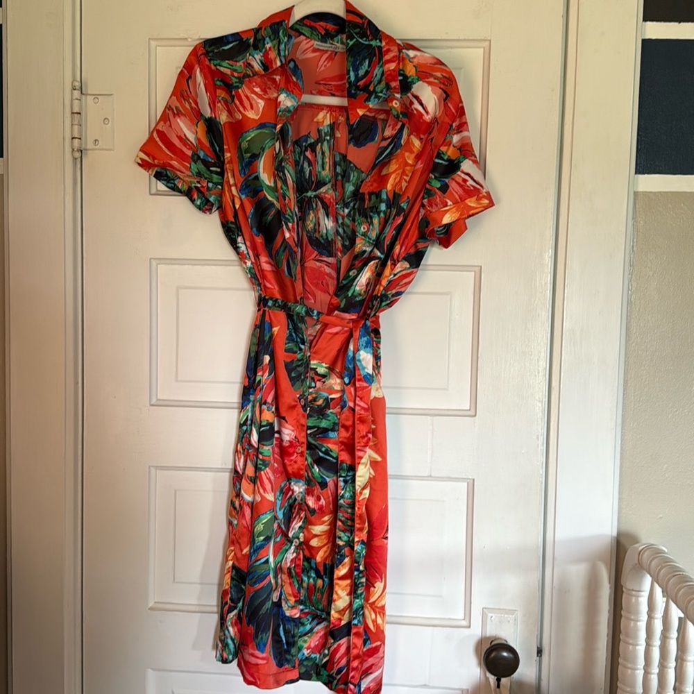 AVON Signature Collection Tropical Print Shirt Dress large removable belt button